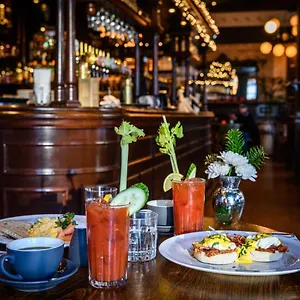 The Mitre By Innkeeper's Collection Hotel